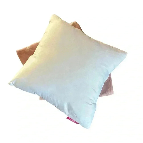 Juicy Couture Home Pink White Gold Accent Pillow and Two Standard Pillow Shams - Picture 2 of 11